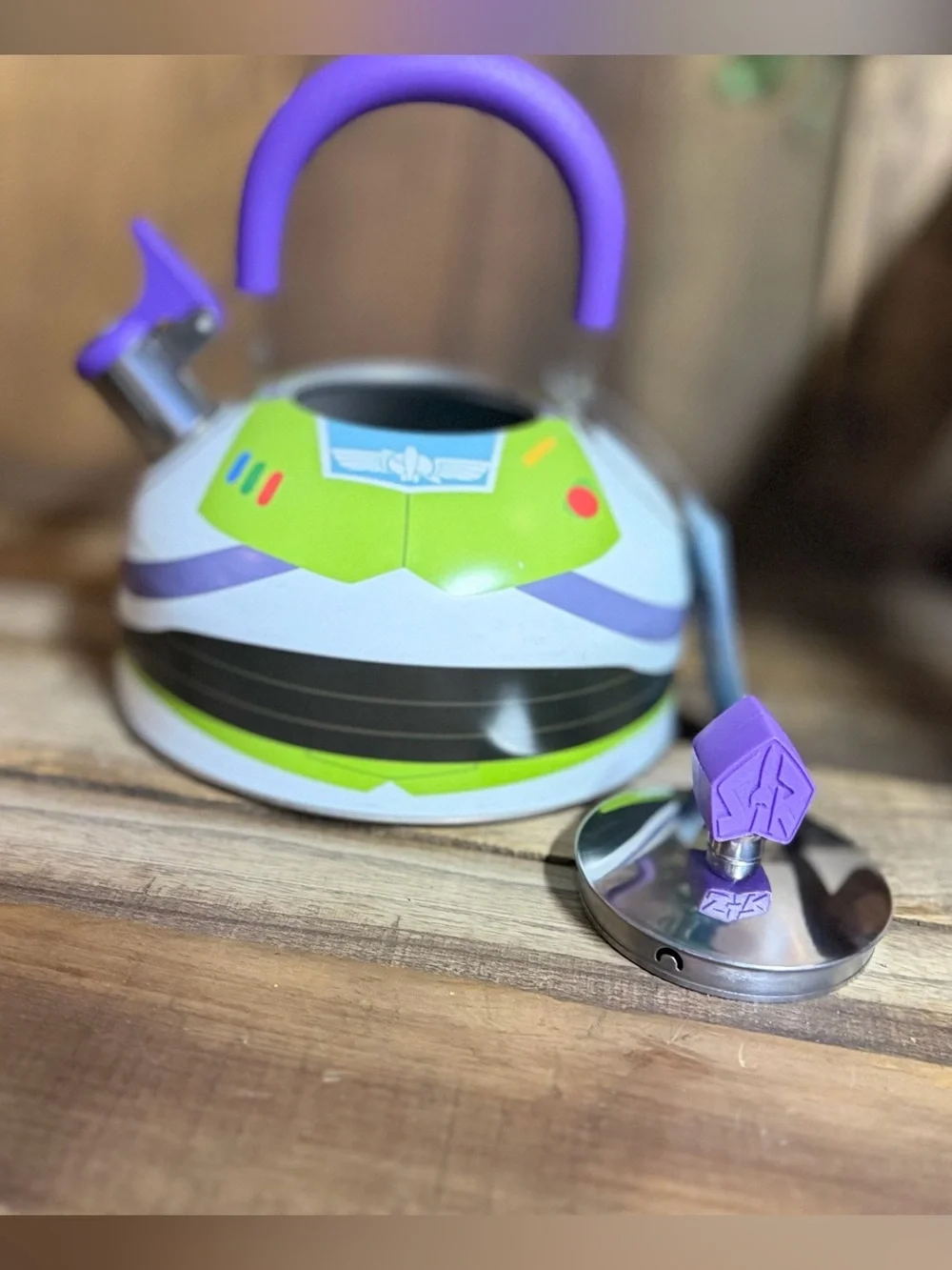 Toy Story Buzz Lightyear limited edition Teakettle - White, Green & Purple NEW